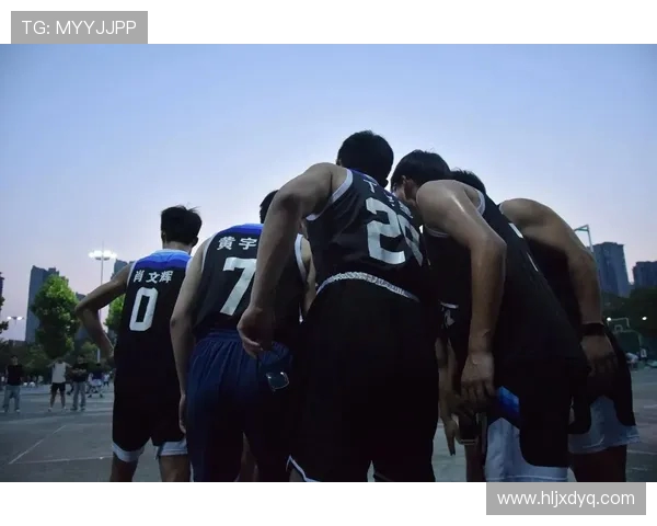 以篮球为纽带探索团队协作精神与青春拼搏力量的深度融合