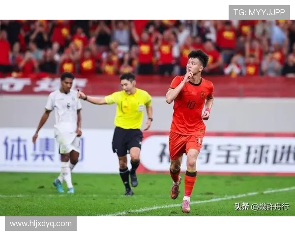 从球场到生活：一位足球运动员的成长与挑战之路