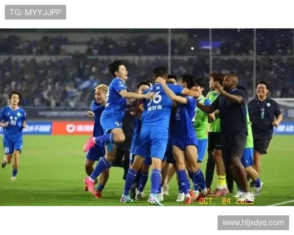 南京篮球队心理素质引发热议球迷对球队表现的看法与争论